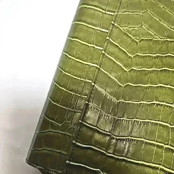 Mundi planner purse organizer green crocodile print w. calculator leather… - Picture 13 of 16